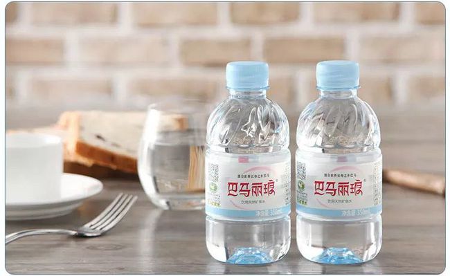 輸送帶廠家：注意！這個(gè)牌子的礦泉水含可能致癌物